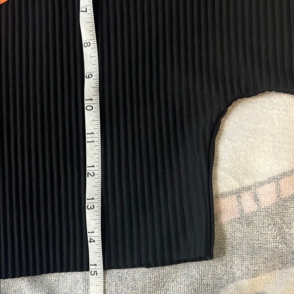 youngLA W444 ARIA PLEATED TOP - Picture 9 of 12